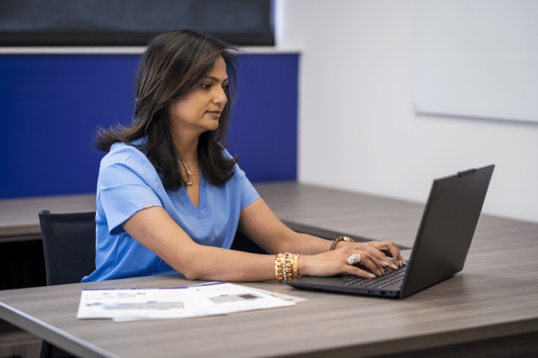 How to Start a Mobile Veterinary Practice: A Step-by-Step Guide 